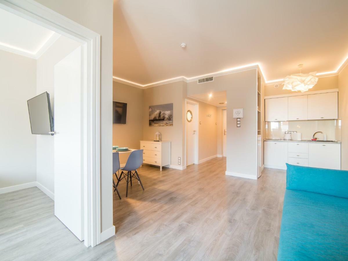 617 W Polonia Apartment *